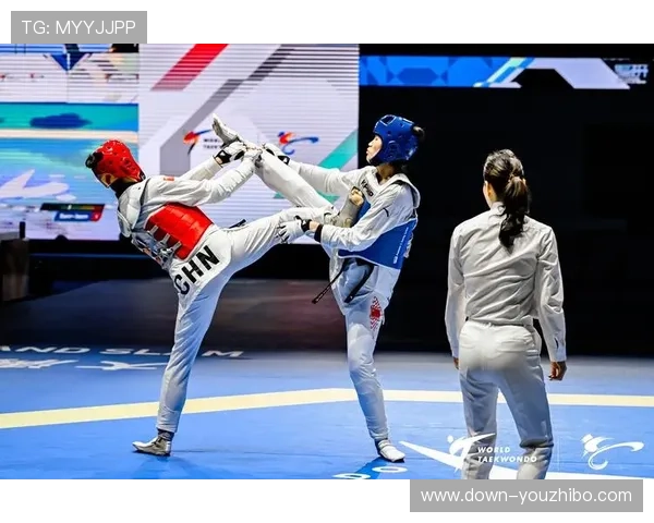 大满贯挑战赛女子49公斤级决赛上演“中国德比”，傅晓璐2-0战胜左菊